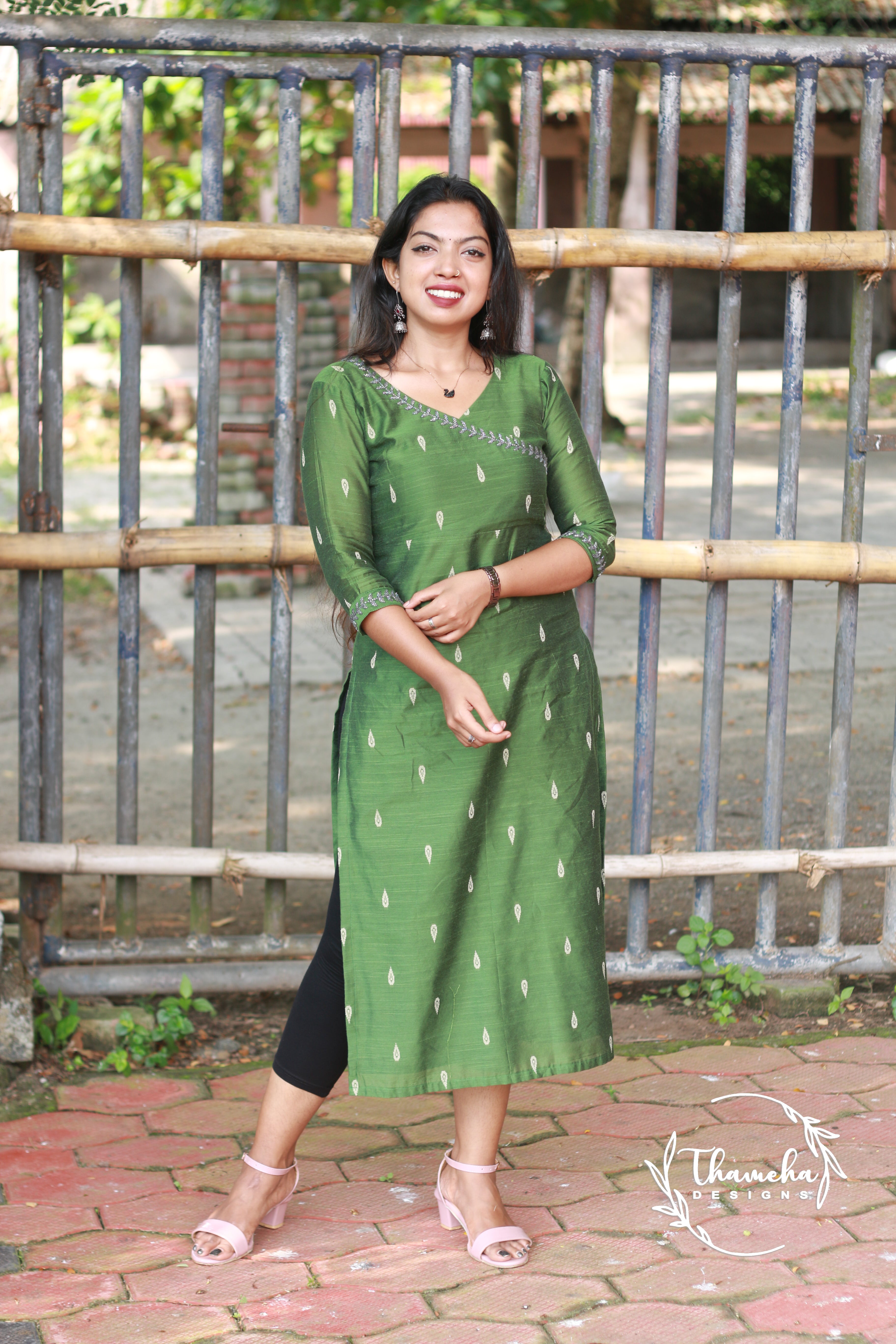 Blue princess-cut slitted kurthi- Liraz | Kulina® | Cotton dress pattern,  Simple kurta designs, Dress designs for stitching